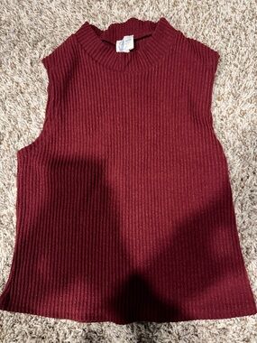 Francesca's Collections Ribbed Sleeveless Tank - Wine